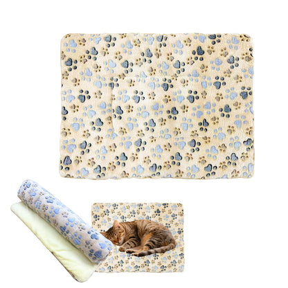Christmas Gift: Cartoon Paw Pattern Plush Blanket - Soft & Warm Pet Throw for Dogs and Cats